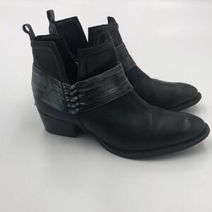 Diba Western Style Leather Ankle Boots